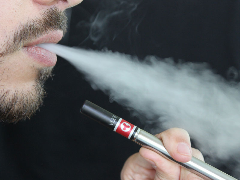 FDA Commissioner Advocates Against Smoking, New Vaping Devices